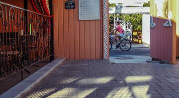 Фото номера Кровать в общем 6-местном номере для мужчин и женщин Хостел Guest House on Arbatskaya г. Коломна 23