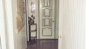 Фото номера Двухместный номер с 1 кроватью и общей ванной комнатой Хостел Guest House on Arbatskaya г. Коломна 8