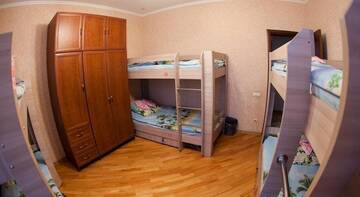 Фото номера Кровать в общем 6-местном номере для мужчин и женщин Гостиница Like Hostel Коломна г. Коломна 6